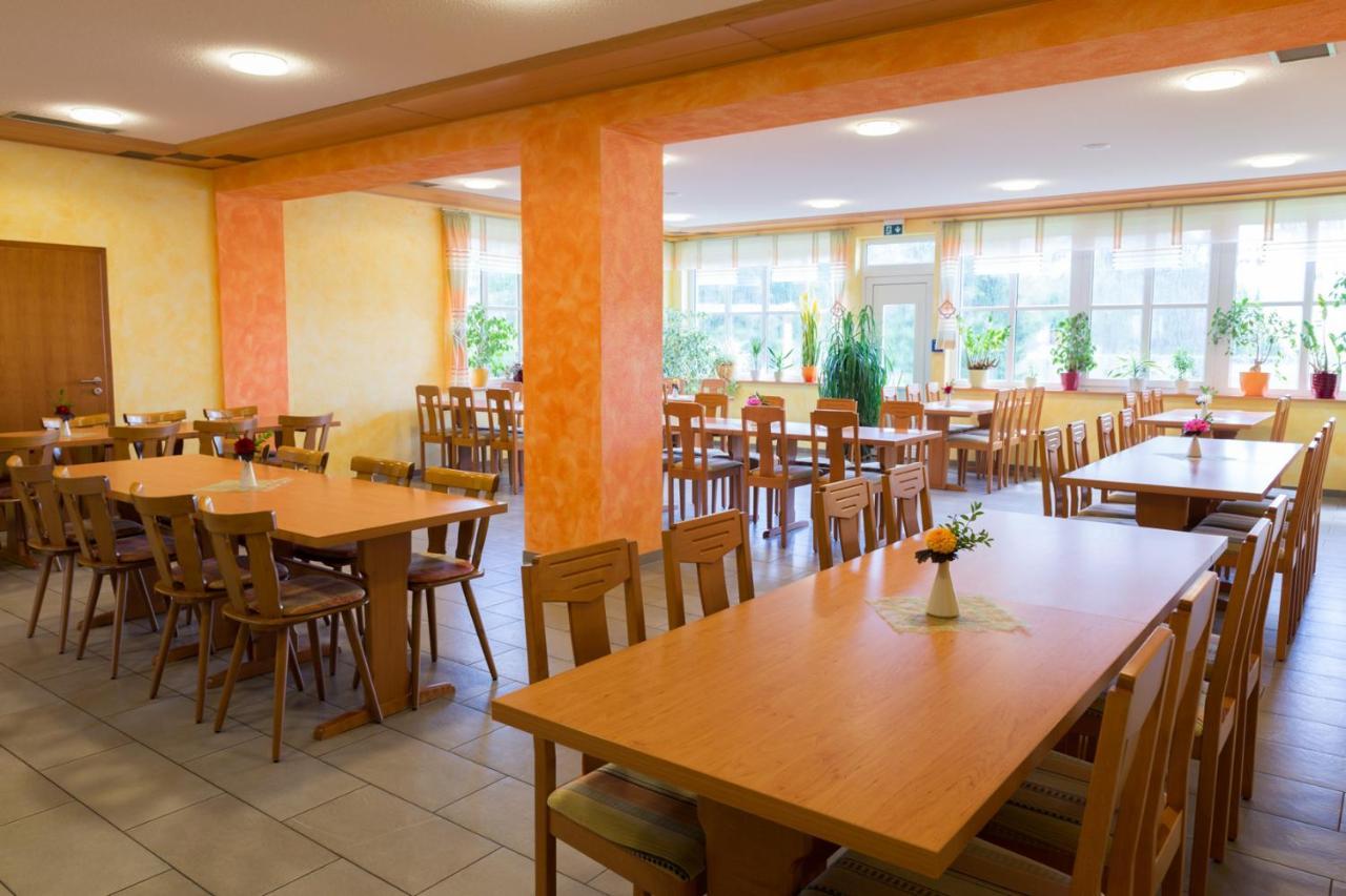 Gasthaus Zum Stern Gollhofen Ngoại thất bức ảnh